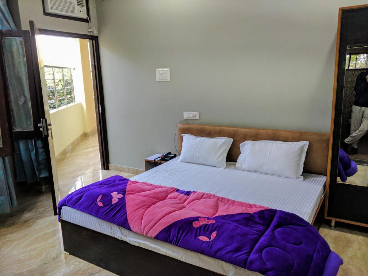 Mye Home Stay - Near Golden Temple 암리차르 외부 사진